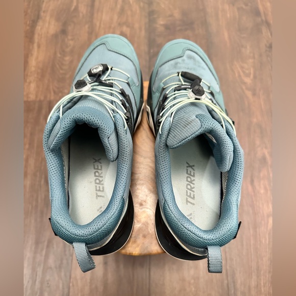 Adidas Women’s Terrex Swift R2 Gore Tex Trail Hiking Shoe, Size 9.5 - Picture 6 of 12